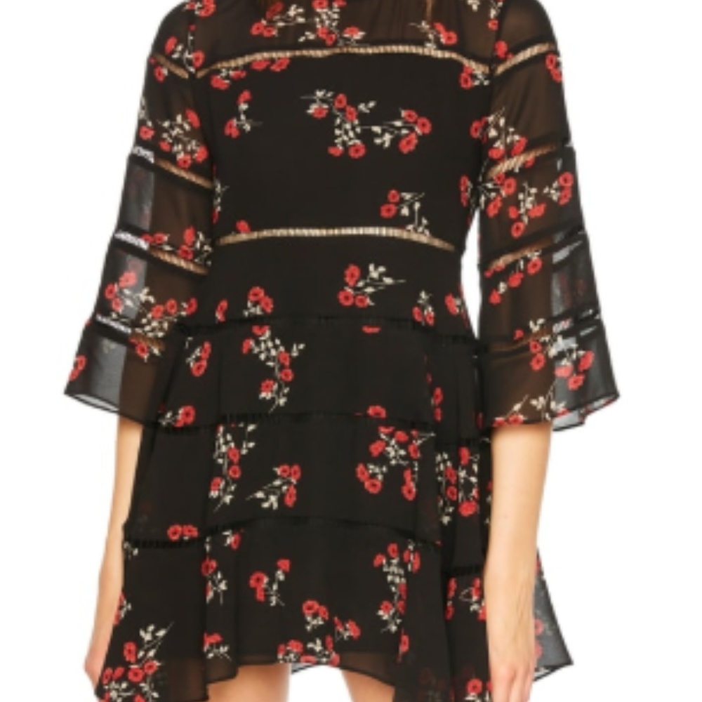 ISO Bardot Poppy Dress Size XS!!